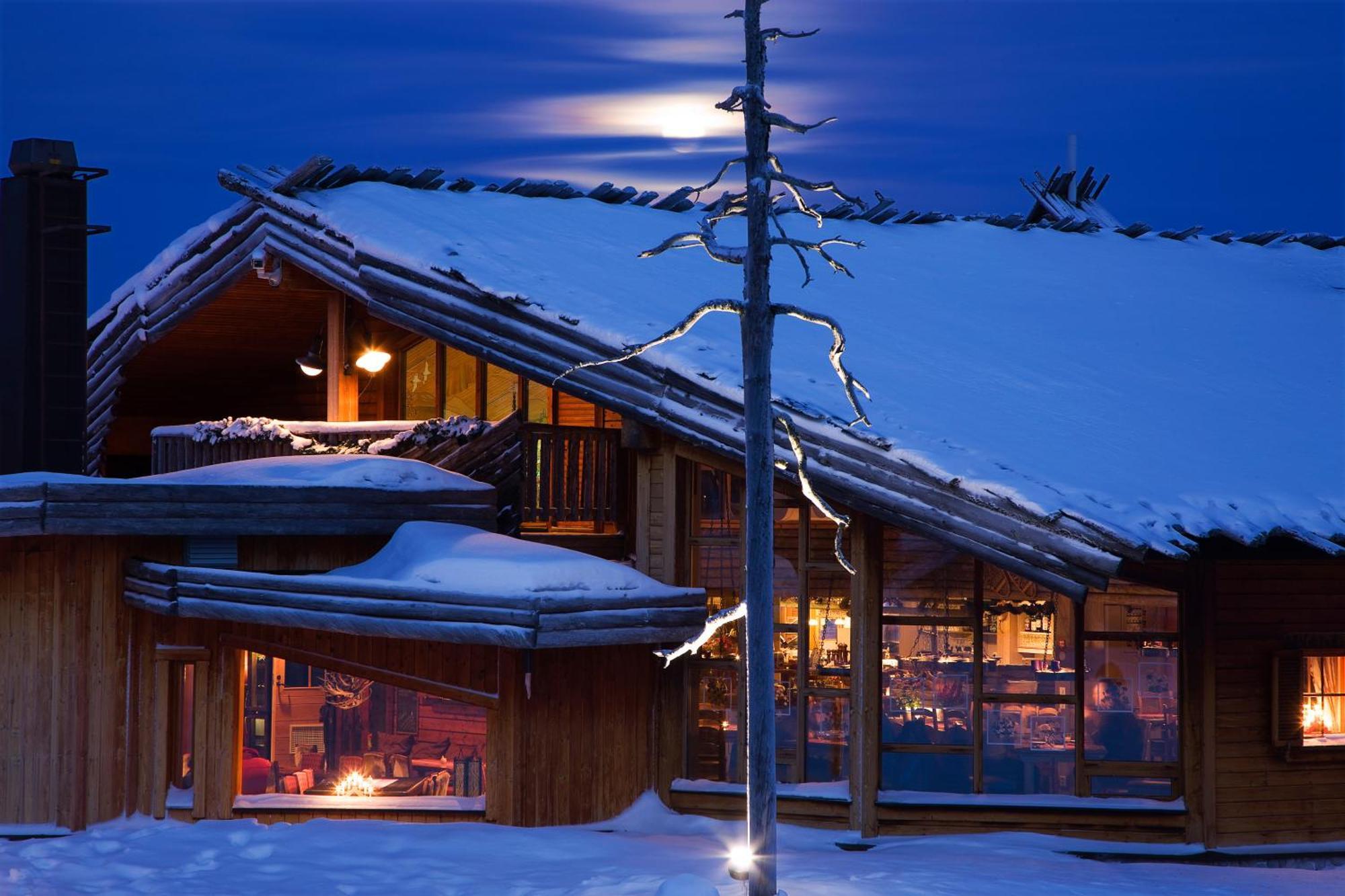 Hotel Yllaeshumina Äkäslompolo Extérieur photo