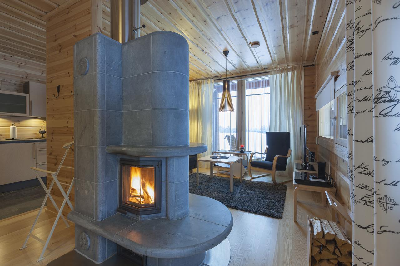 Hotel Yllaeshumina Äkäslompolo Extérieur photo